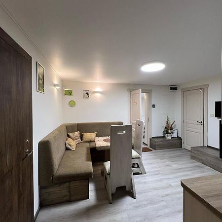 Kubu Ground Floor Rooms Klaipeda Exterior photo