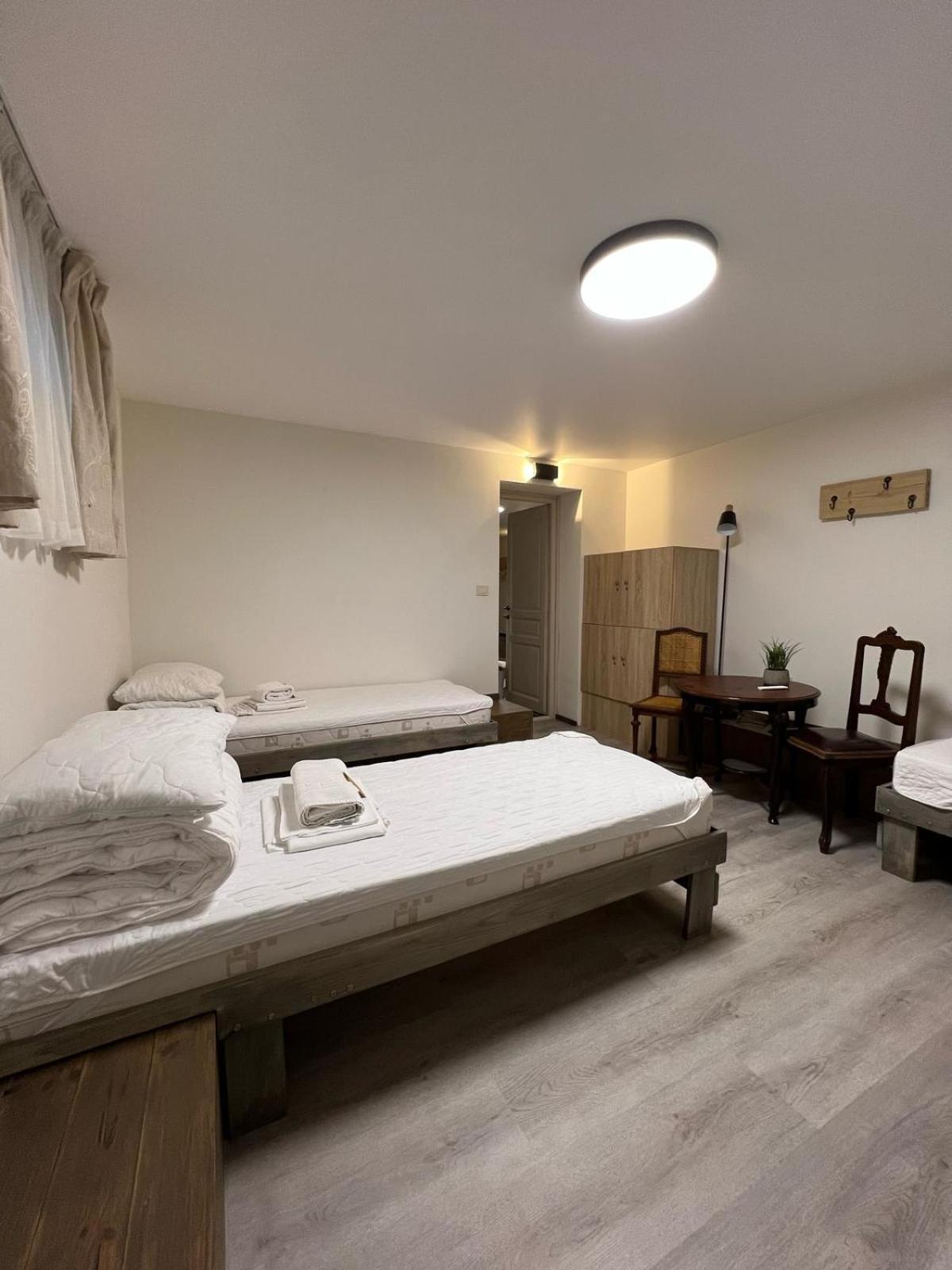 Kubu Ground Floor Rooms Klaipeda Exterior photo